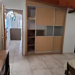 Logan's アパートホテル 2*