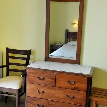 Apart-hotel Logan's Nydri (Lefkada)