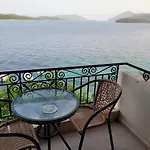 Logan's Apartmanhotel Nidrí