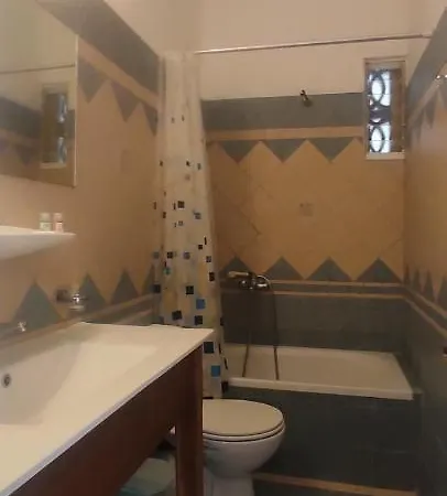 Aparthotel Logan's 2*