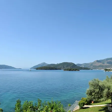 Logan's Lägenhetshotell Nidhrion