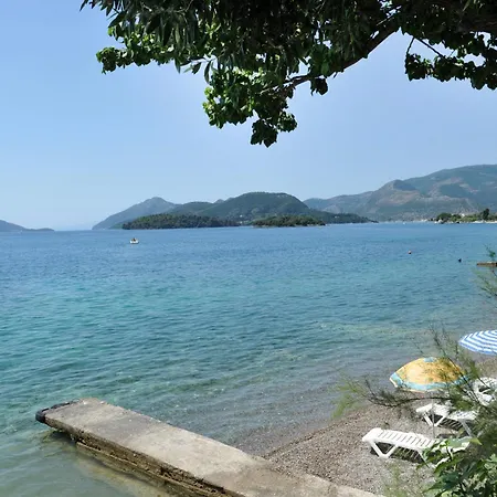 Logan's Lägenhetshotell Nidhrion